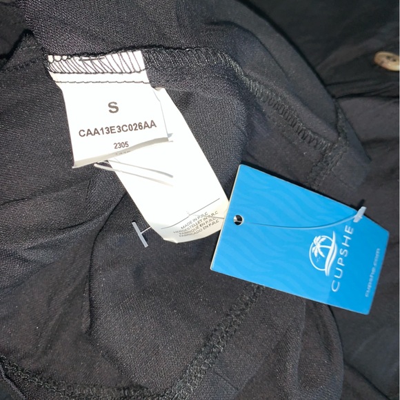 Cupshe Ruffled Button-Front Romper Black Size Small - Picture 7 of 7